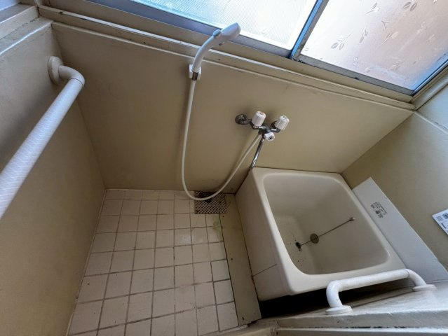 足利市本城　バス停3分の中古物件の浴室