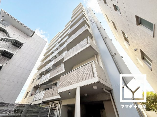 プリオーレ夙川さくら道の外観