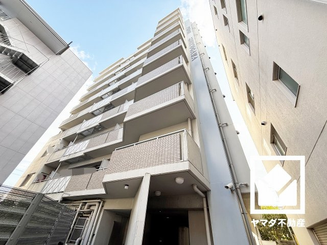 プリオーレ夙川さくら道の外観