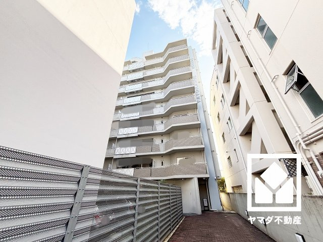 プリオーレ夙川さくら道の外観