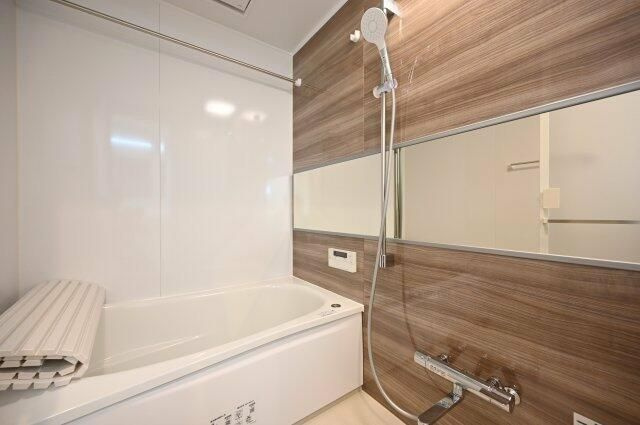 ＣＬＩＶＩＡ東菅野１丁目の浴室