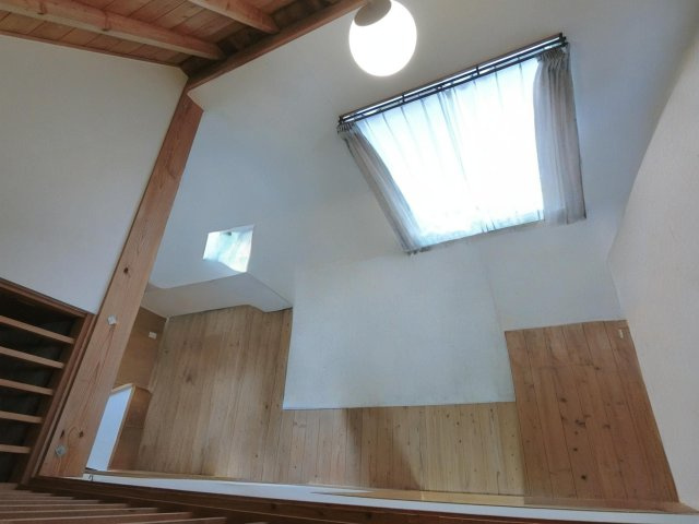 伯耆町金屋谷別荘の居間・リビング