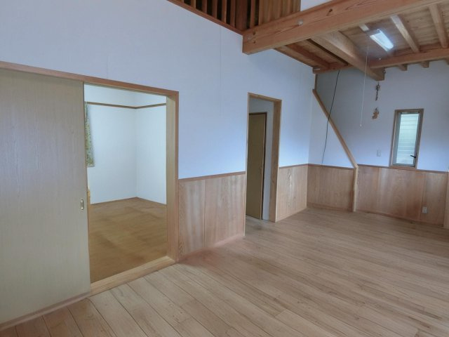 伯耆町金屋谷別荘の洋室