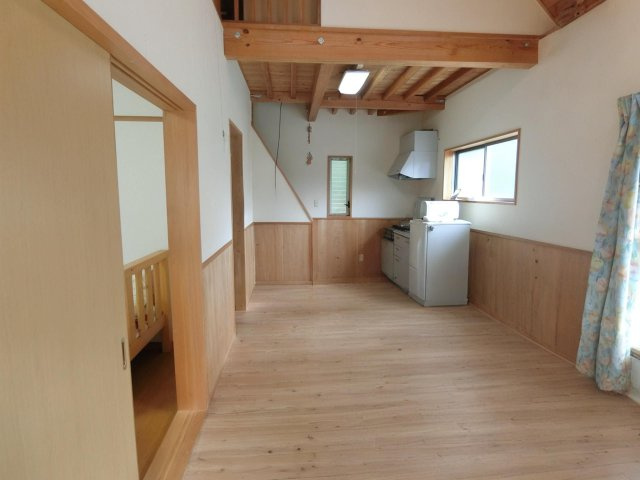 伯耆町金屋谷別荘の居間・リビング