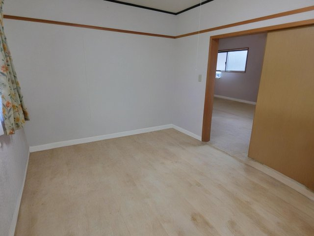 伯耆町金屋谷別荘の洋室