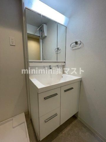 グラン今里NORTHの洗面所