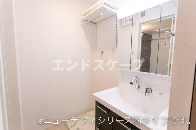 サン・フィオーレ　Ⅲの洗面所|高崎、前橋のお部屋探しはエンドスケープまで！お客様の理想お聞かせ下さい♪