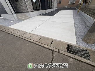 【駐車場】 | LIGARE小山市城北15期　 | お車を3台駐車可能です☆