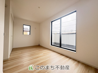 【洋室】 | LIGARE小山市城北15期　 | 2面採光の明るい洋室☆
