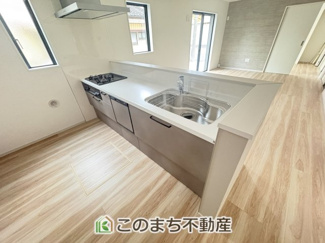 【キッチン】 | LIGARE小山市城北15期　 | 人気の対面式キッチン☆料理をしながらご家族とコミュニケーションが取れます♪