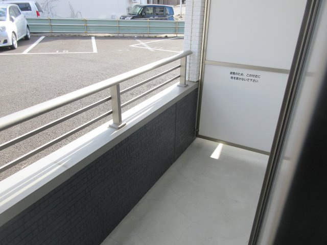 CARDANOのバルコニー