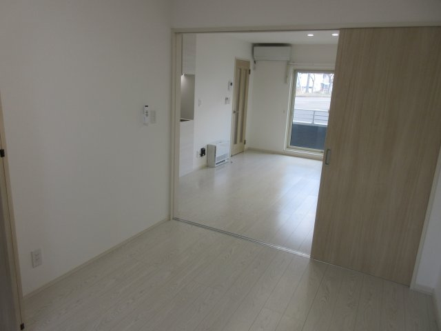 CARDANOの洋室