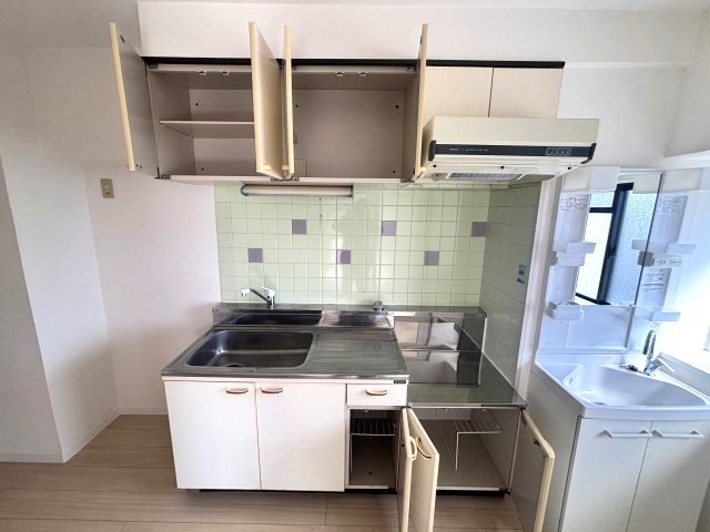 フリックコート深江のキッチン