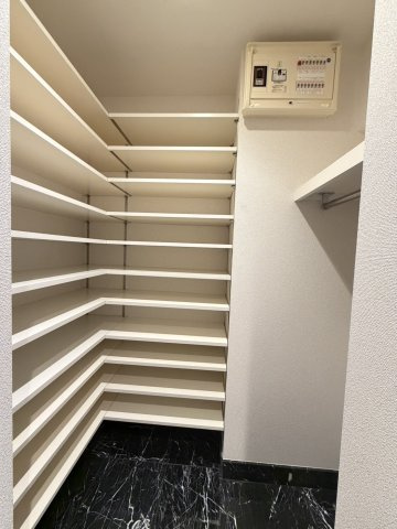 ウエストパークタワー池袋の収納