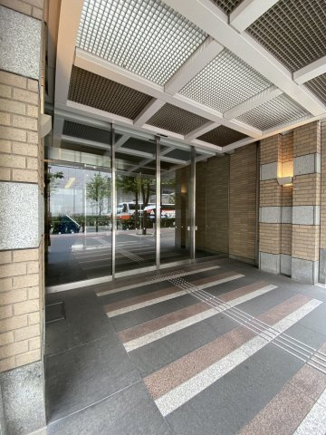 ウエストパークタワー池袋のエントランス