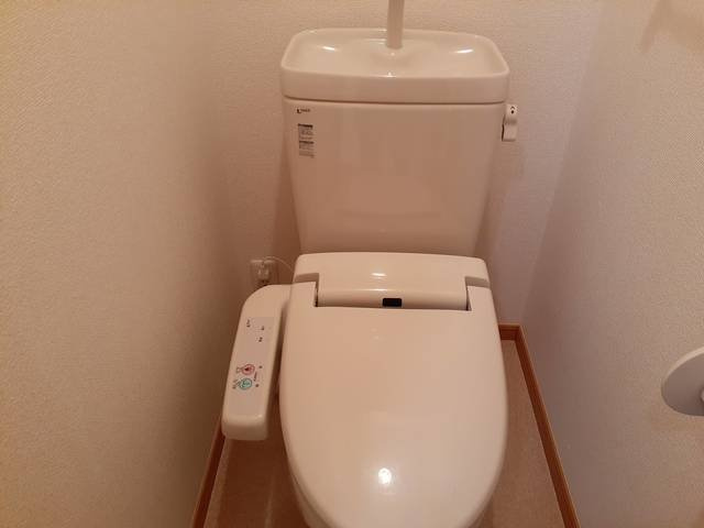 カーサエレガンテ　Ａのトイレ