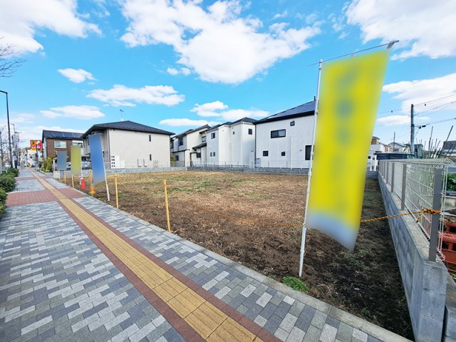 【外観】 | 東久留米市神宝町2丁目　建築条件付売地　全3区画　(保谷店) | 駅まで1本道＆歩道が整備されており安心・安全です！