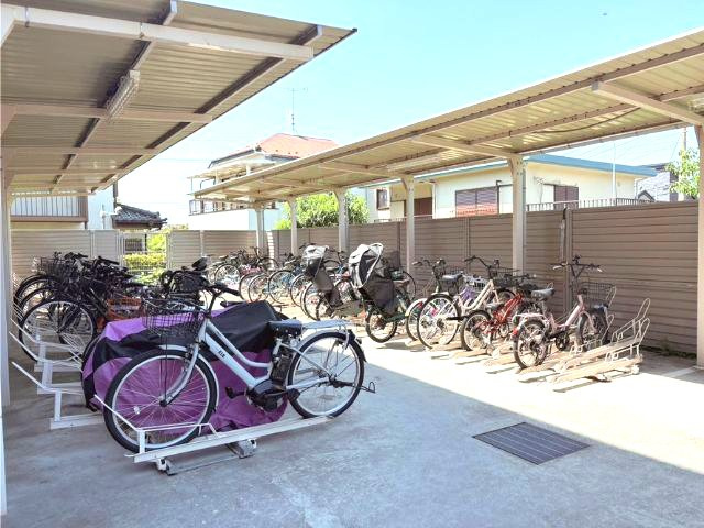 アンビシャス南柏の駐輪場