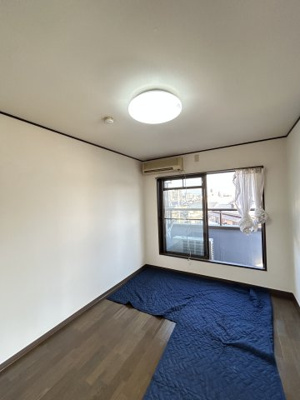 【洋室】 | メゾンクリエ鳳