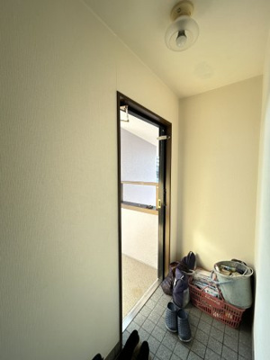 【玄関】 | メゾンクリエ鳳