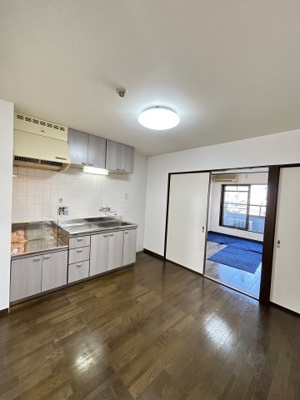 【居間・リビング】 | メゾンクリエ鳳