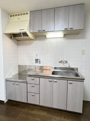 【キッチン】 | メゾンクリエ鳳