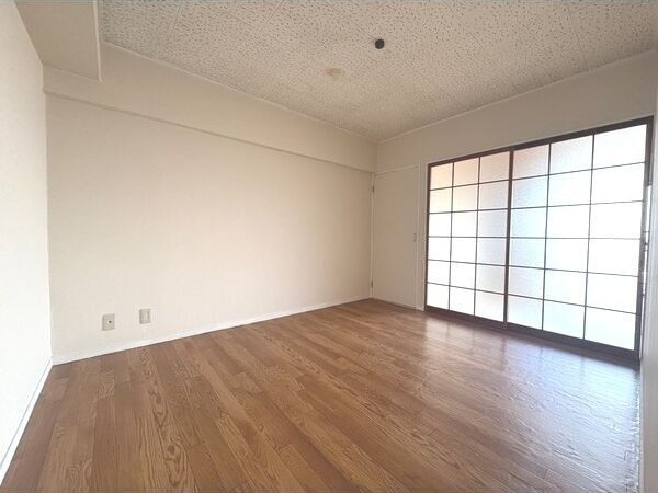 スカイメゾンの寝室|使い勝手のいい寝室です