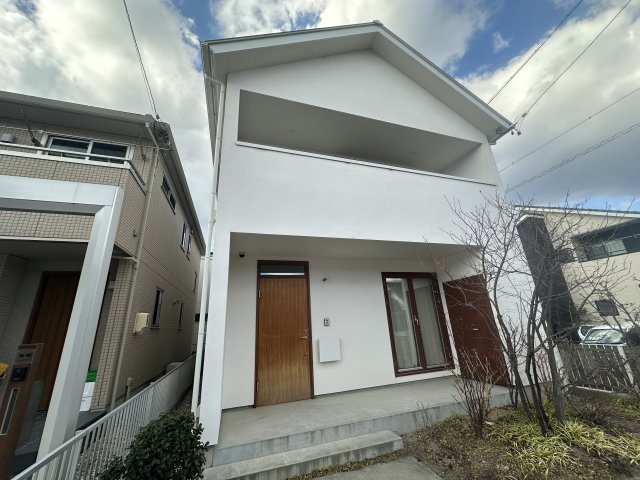 豊田市鴛鴨町上高根貸家の外観