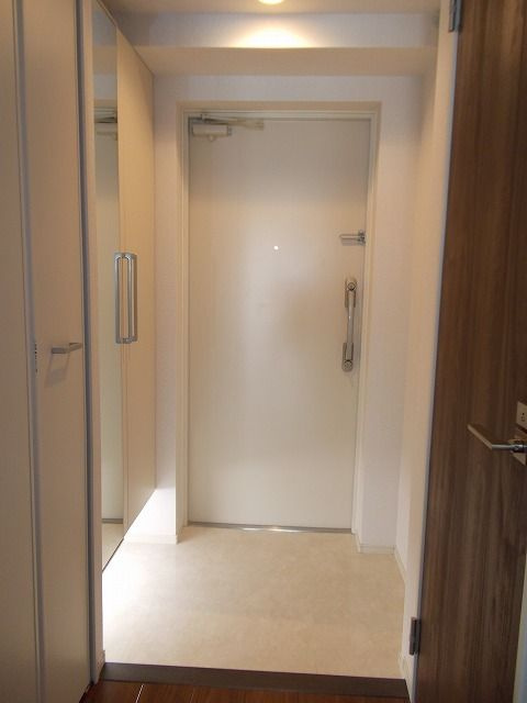 シーザスパレス錦糸町の玄関