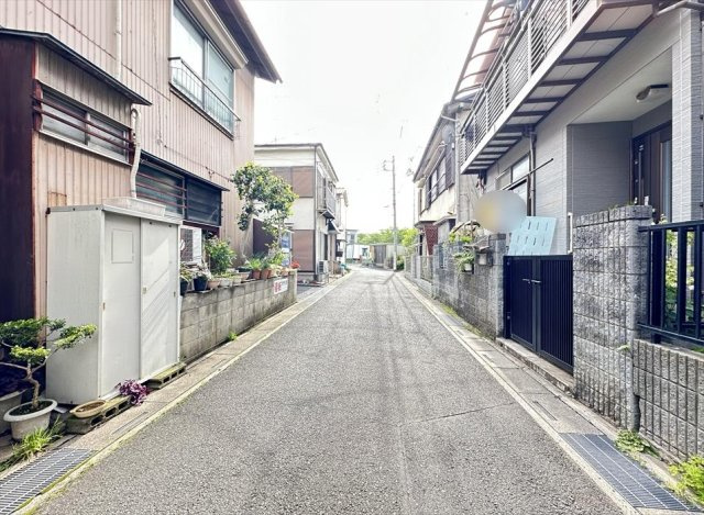 【前面道路含む現地写真】 | 富士見市水谷東3丁目　中古一戸建住宅　(志木本店) | 前面道路の様子
