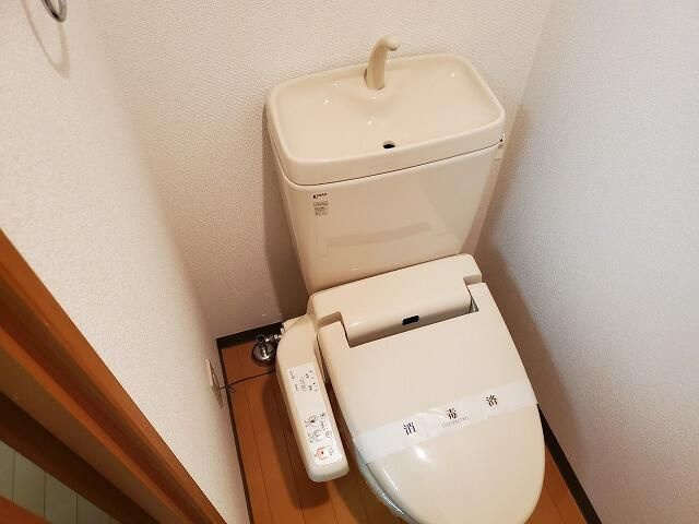 ヴィラ・アサノ宮原のトイレ