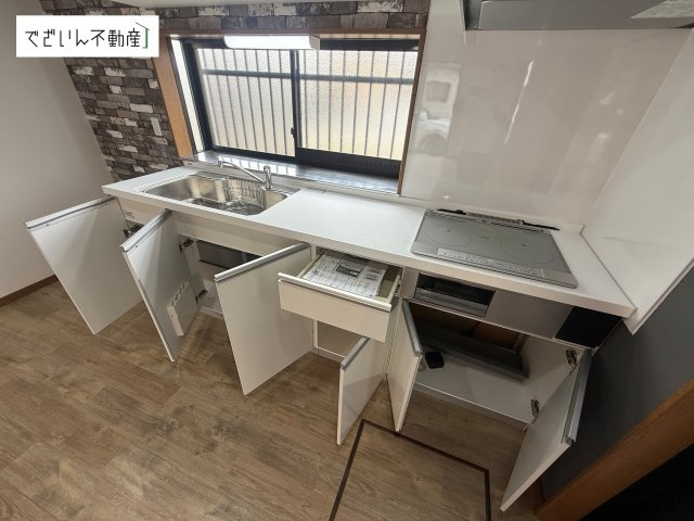 【キッチン】 | 本庄市児玉町児玉　中古住宅   | 現地(2026年3月撮影)
