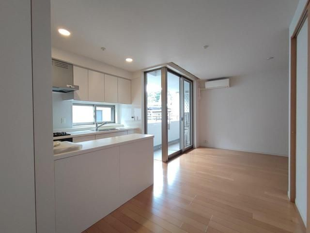 【居間・リビング】 | KDXレジデンス町田(ケーディーエックスレジデンスマチダ)