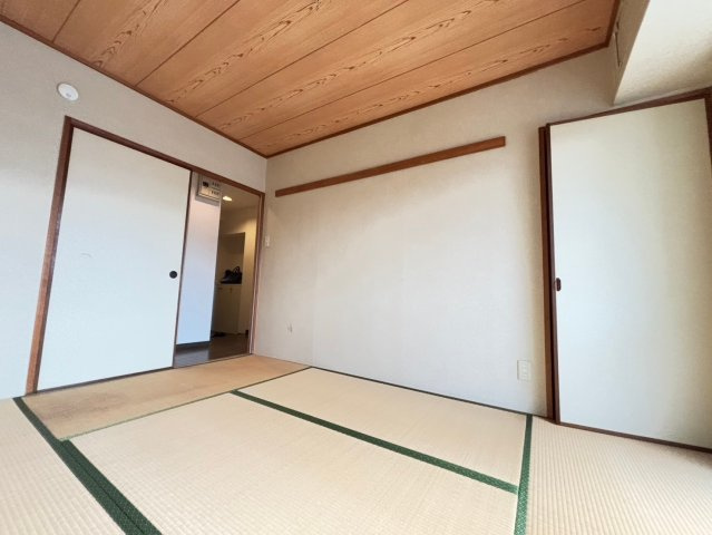 【寝室】 | 東山ハイツ