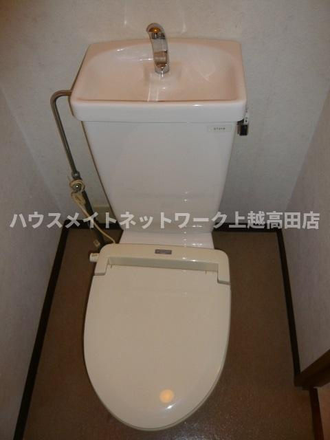 エイペックスⅠのトイレ|トイレ（参考同型122号室室内写真）