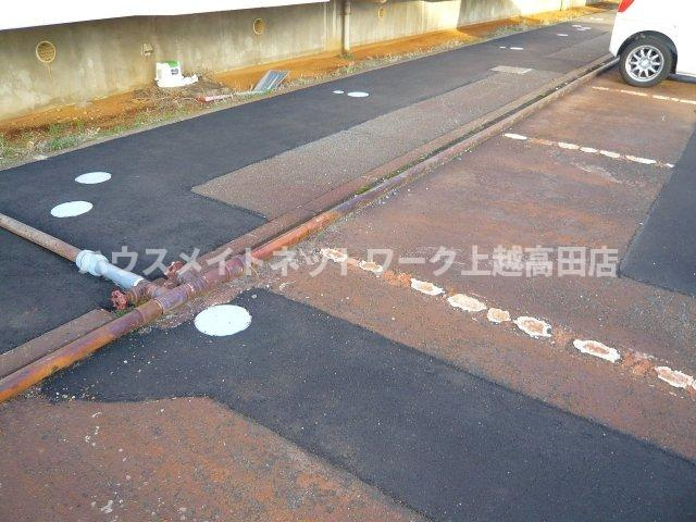 エイペックスⅠの駐車場|消雪設備完備