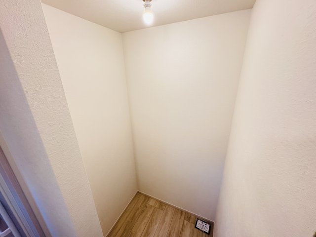 松戸市八ケ崎３丁目新築戸建【八ヶ崎第二小学校:６分】の脱衣所|脱衣所・リネン庫スペース