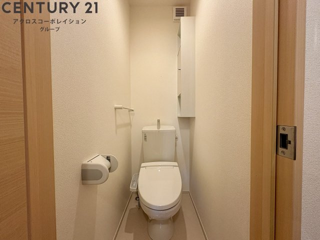 シンプルなトイレです