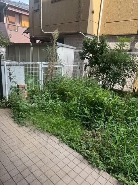 青梅市新町３丁目の中古マンションの庭