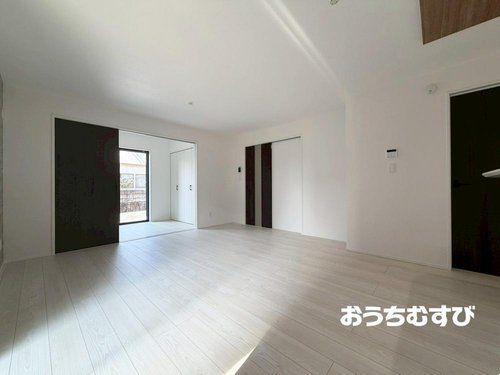 尾張旭市東大道町曽我廻間(全1棟)の居間・リビング