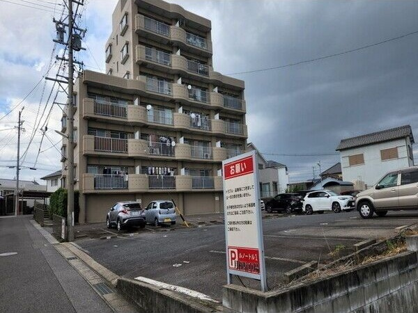 ルノートル1の外観