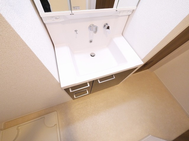 フラン・ソレイユ　学園前の洗面所|コンパクトで使いやすい洗面所