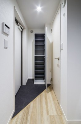 Oikos八潮の玄関