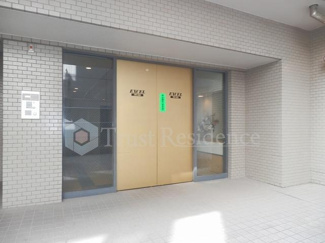 【エントランス】