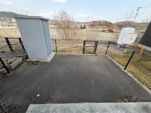 Bolas緑が丘Aの駐車場|※入居中の為、同タイプ別のお部屋の写真となります。