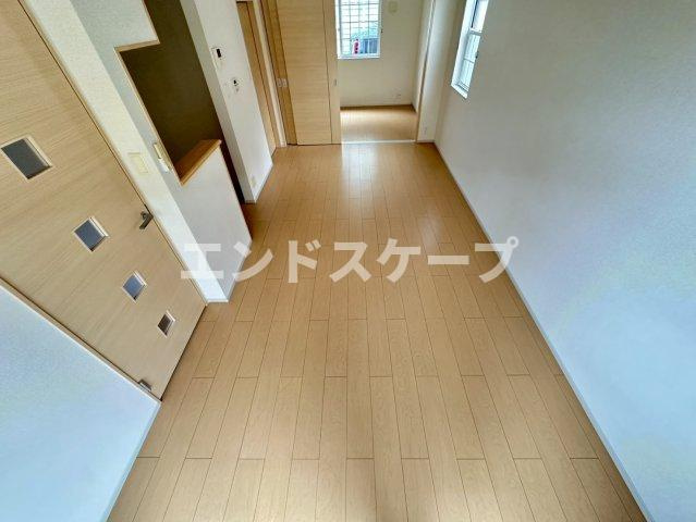 ジベルニーⅢの居間・リビング|高崎、前橋のお部屋探しはエンドスケープまで！お客様の理想お聞かせ下さい♪