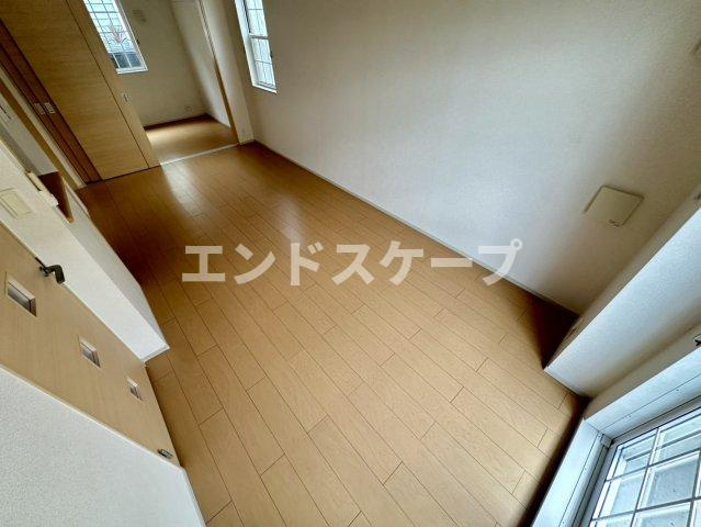 ジベルニーⅢの居間・リビング|高崎、前橋のお部屋探しはエンドスケープまで！お客様の理想お聞かせ下さい♪