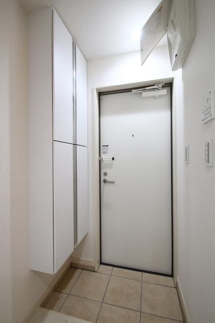 ベレッツァ中板橋の玄関