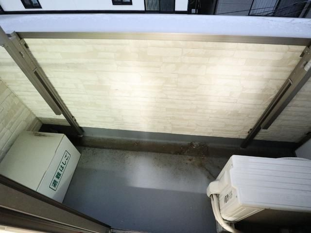 ベレッツァ中板橋のバルコニー