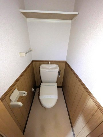プロージェ・シャイン中島のトイレ